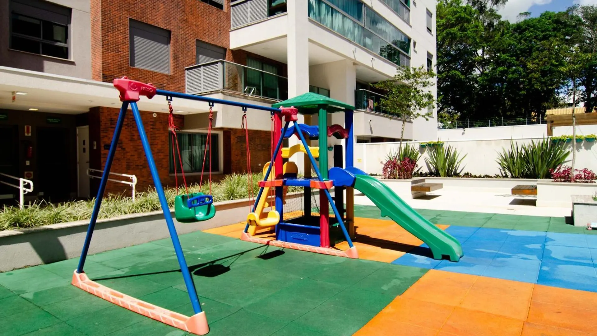 Condominio Club Ao Lado Do Floripa Shopping Ra5043 Florianopolis 0*,