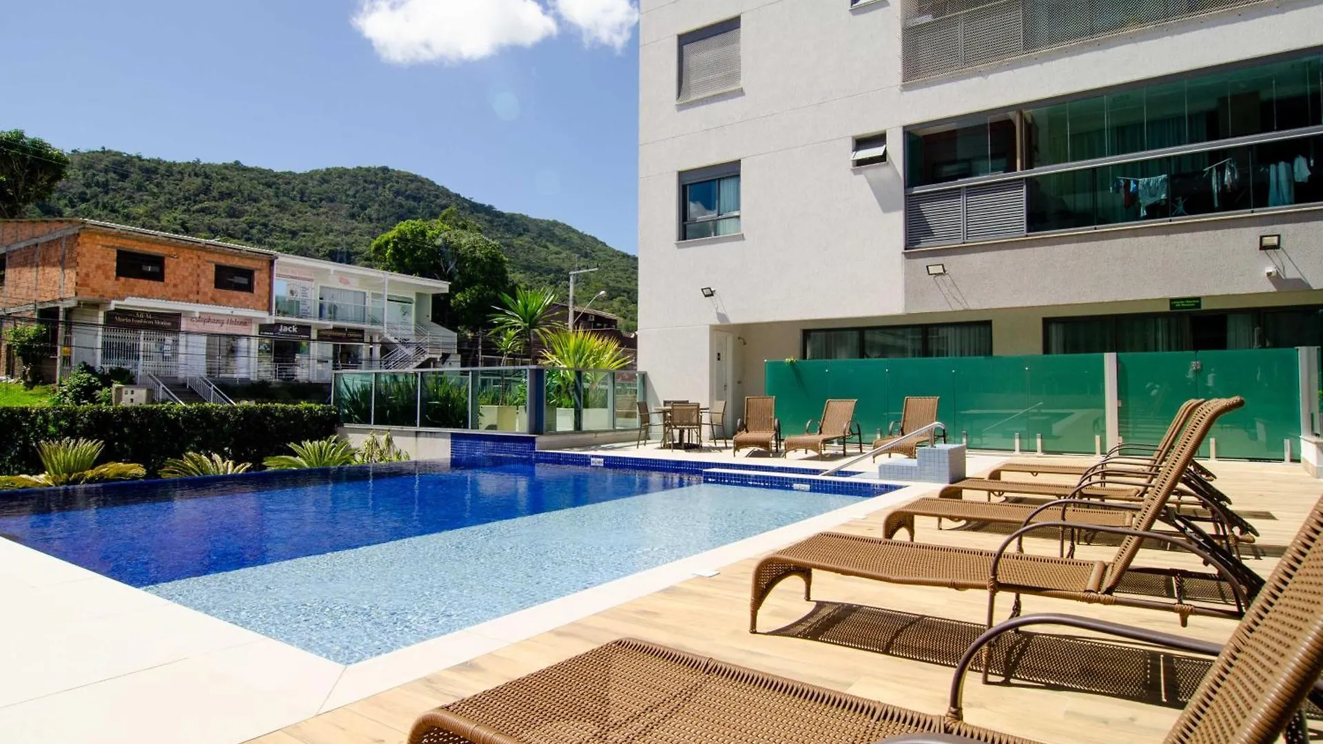 Condominio Club Ao Lado Do Floripa Shopping Ra5043 Florianopolis