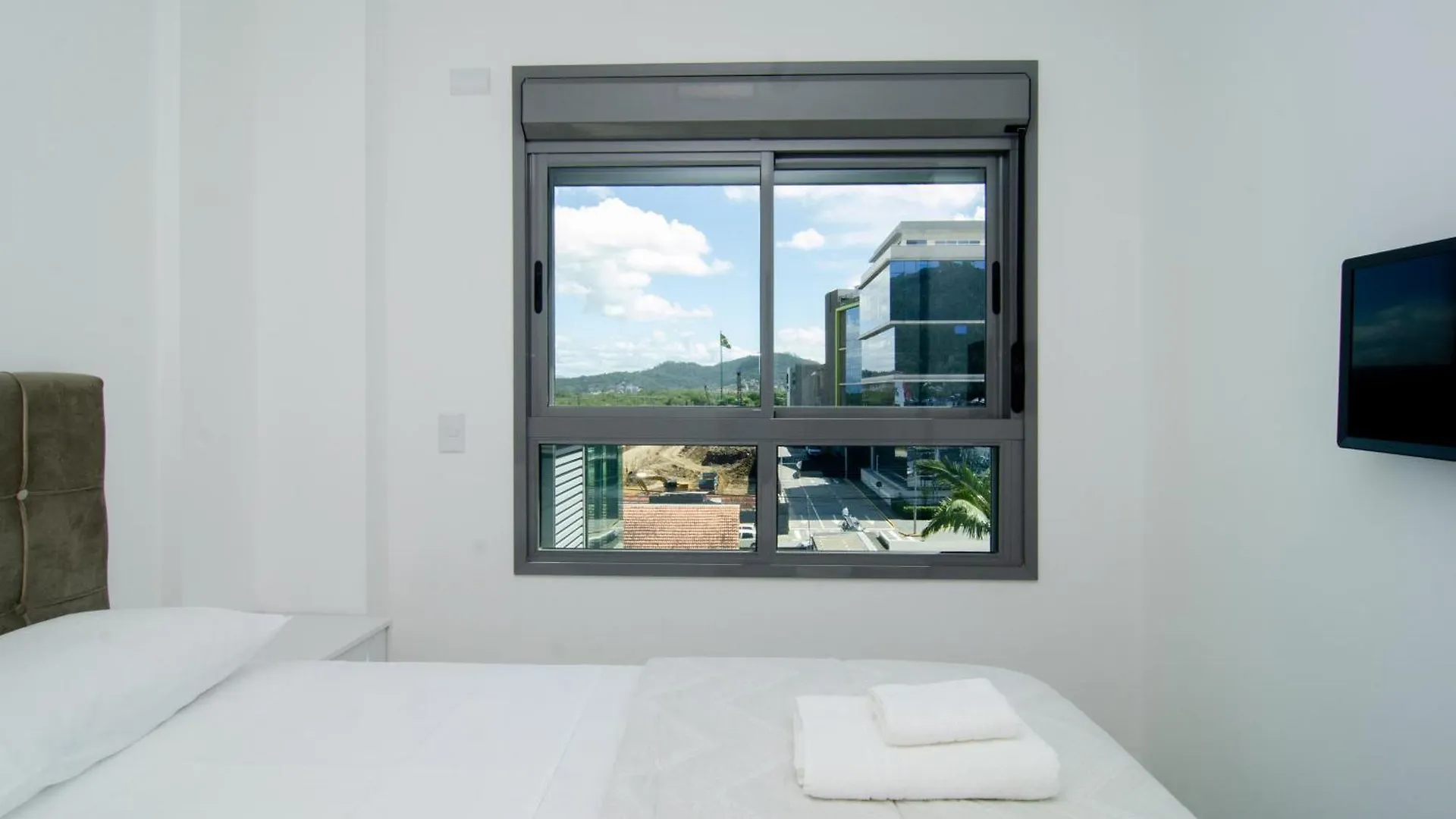 Condominio Club Ao Lado Do Floripa Shopping Ra5043 Florianopolis 0*,