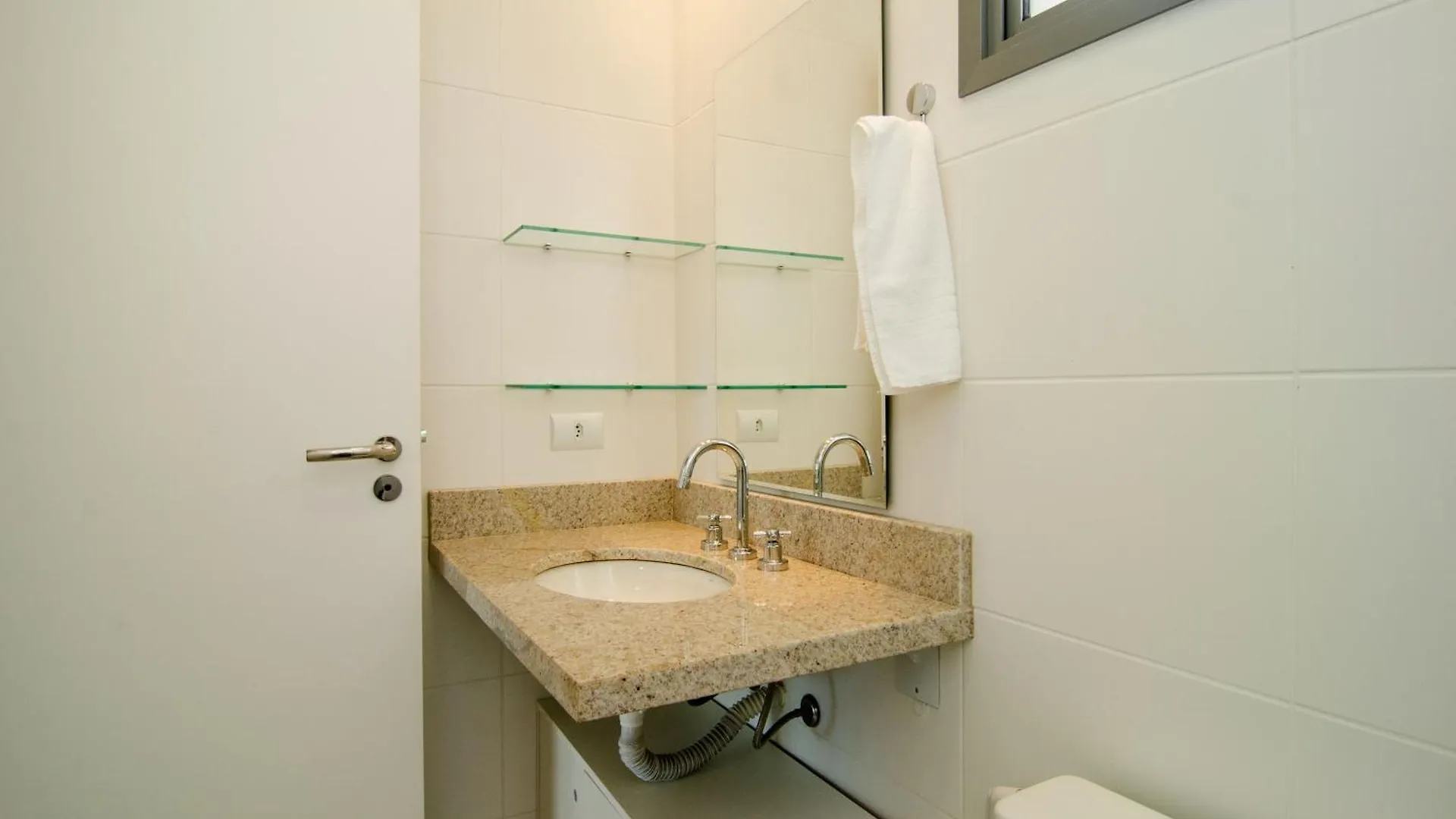 Condominio Club Ao Lado Do Floripa Shopping Ra5043 Florianopolis 0*,
