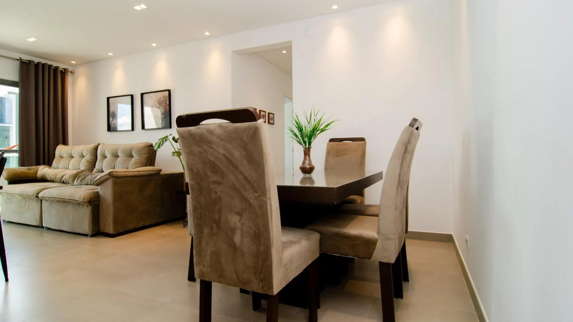 Condominio Club Ao Lado Do Floripa Shopping Ra5043 Florianopolis Brazil