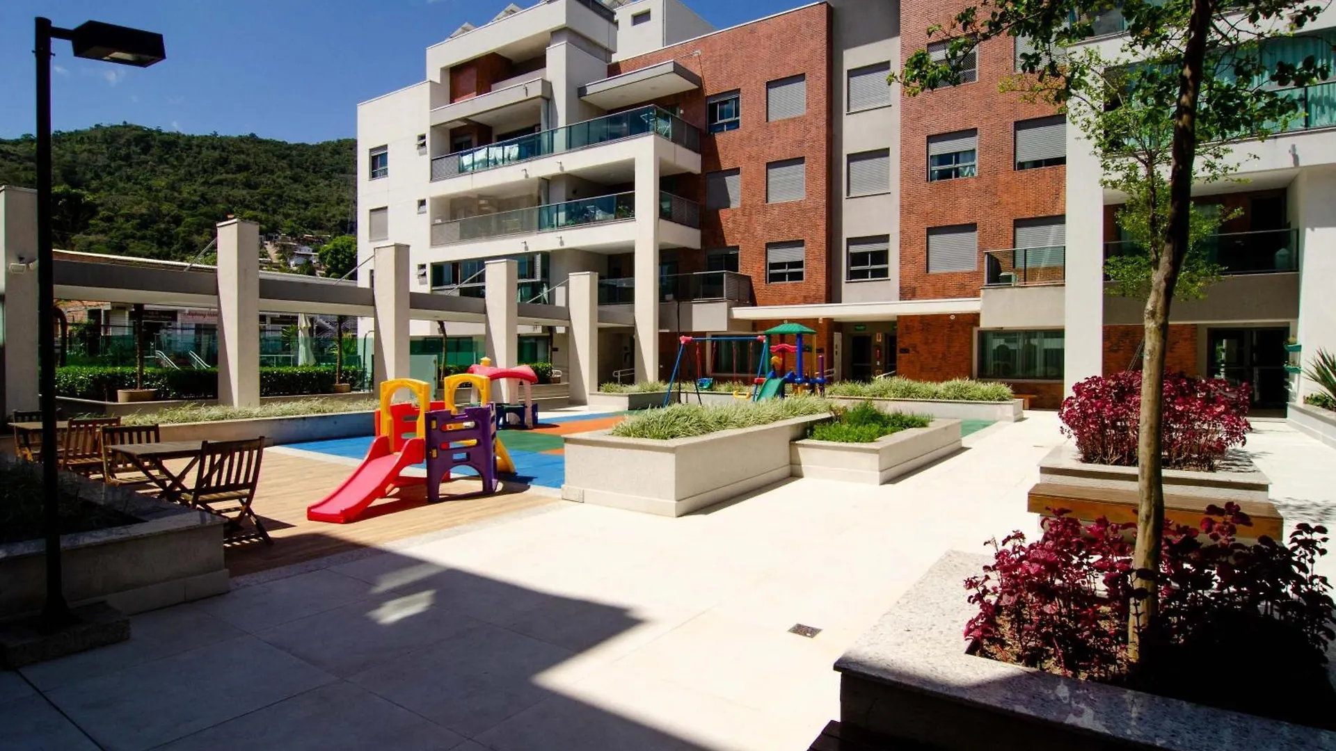 Condominio Club Ao Lado Do Floripa Shopping Ra5043 Florianópolis 0*,